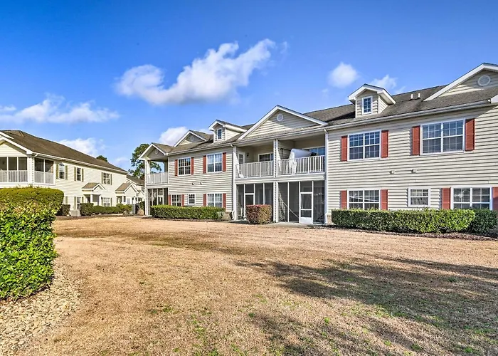 Golfers Paradise In Myrtle Beach With Balcony!