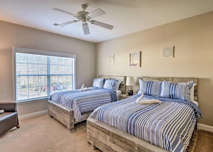 Golfers Paradise In Myrtle Beach With Balcony!